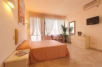 Monna Clara Affittacamere Florence 3*,