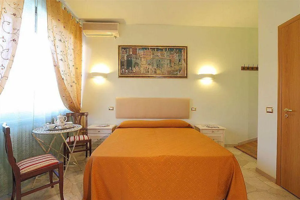 Monna Clara Affittacamere Florence Italy