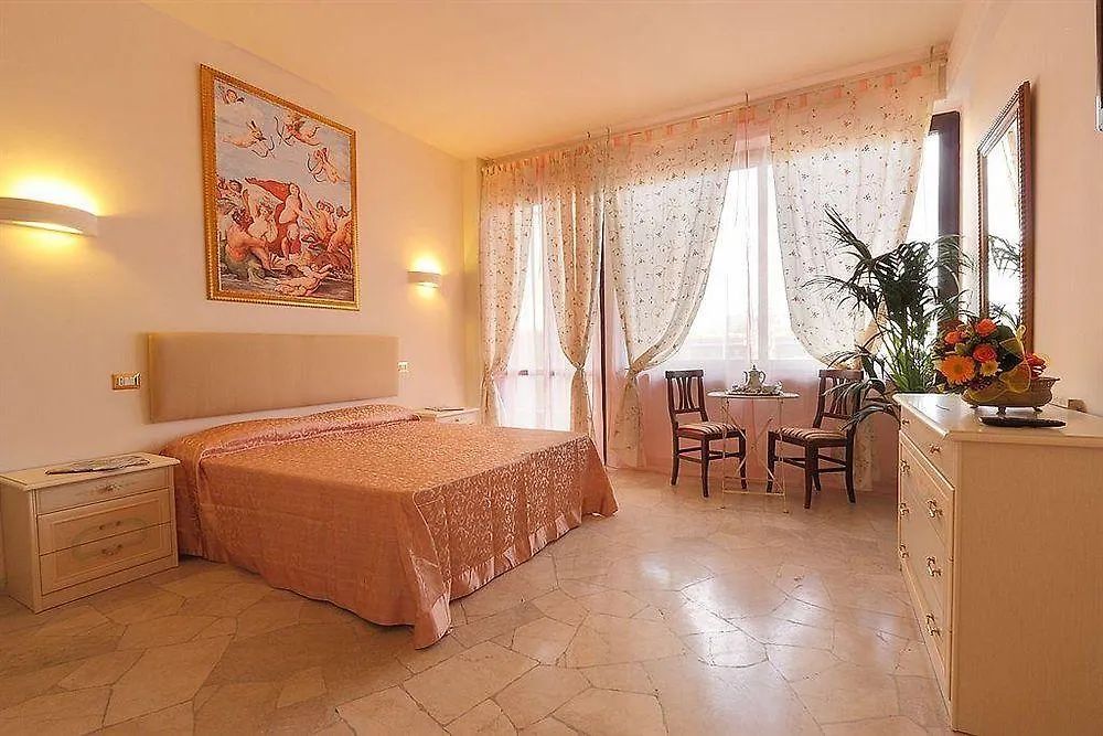 Monna Clara Affittacamere Florence 3*,  Italy